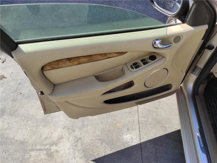 panel puerta delantera izquierda jaguar x type 2.0 d (131 cv)