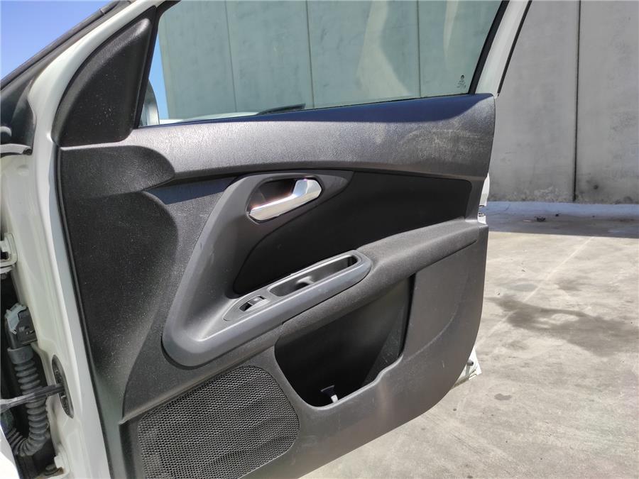panel puerta delantera derecha fiat tipo ii  sedan 1.3 16v m-jet (95 cv)  735668606