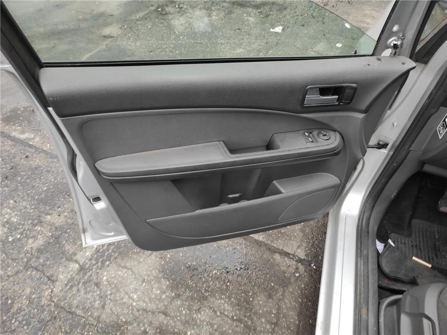 panel puerta delantera izquierda ford focus c-max 1.6 16v (101 cv)