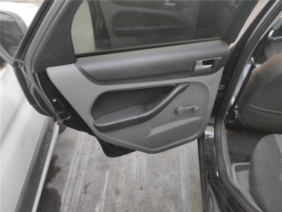 panel puerta trasera izquierda ford focus lim. 1.6 tdci (109 cv)