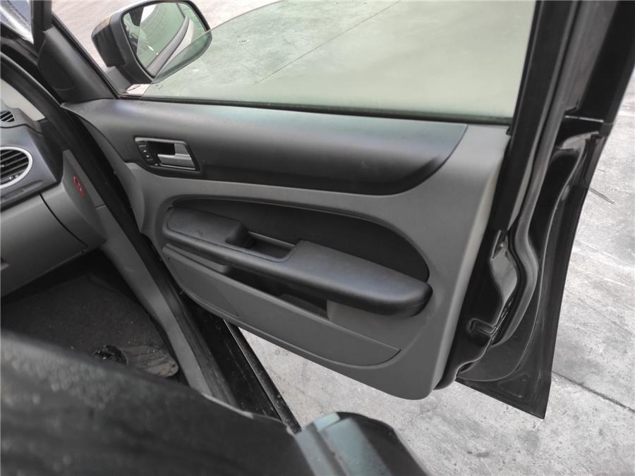 panel puerta delantera derecha ford focus lim. 1.6 tdci (109 cv)