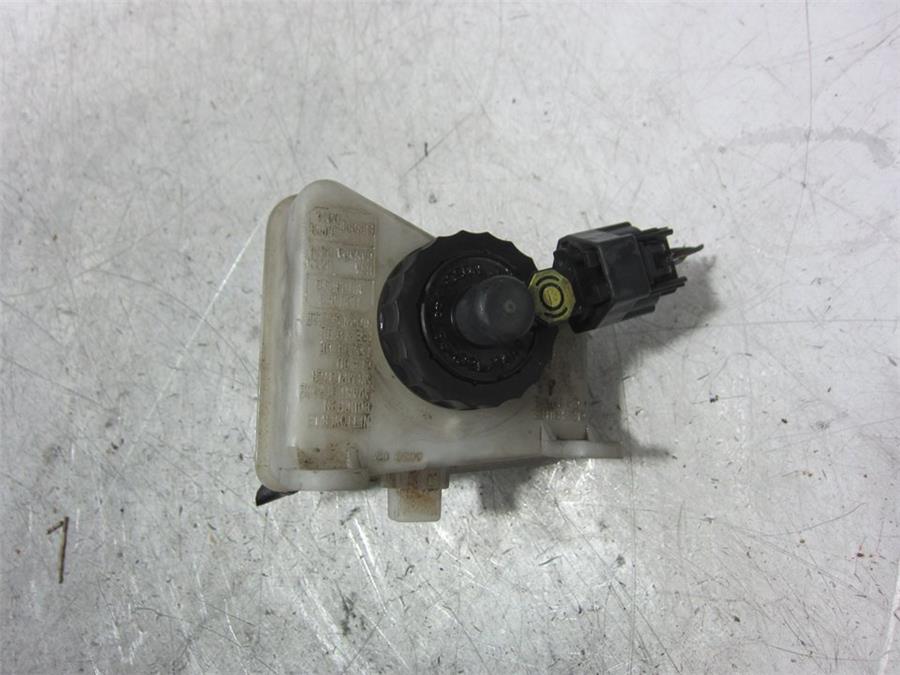 deposito liquido de frenos ford focus familiar (cak) ambiente