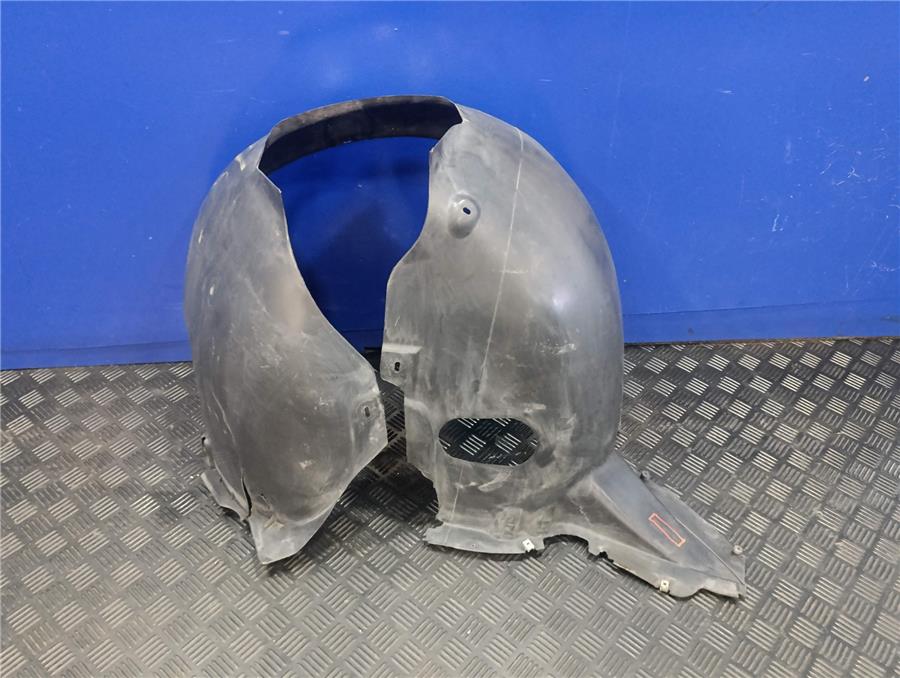 plastico paso rueda delantero izquierdo seat altea (5p1) *