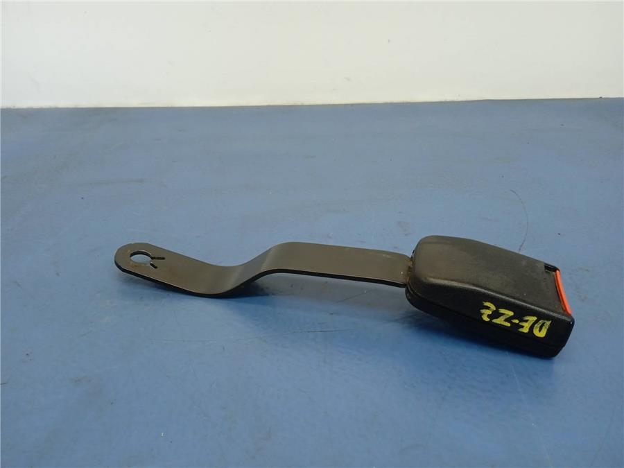 enganche cinturon delantero izquierdo seat ibiza (6k1) select agp