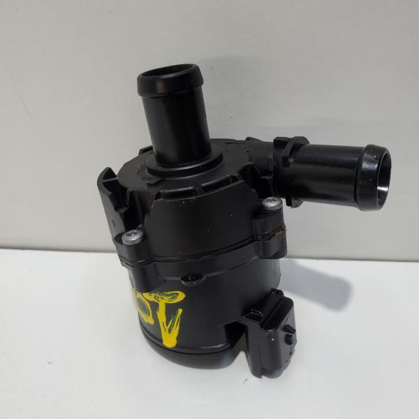 bomba de agua auxiliar dacia sandero stepway 2022