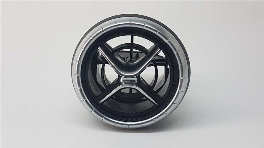aireador delantero izquierdo mercedes-benz clase cla (w117) cla 220 cdi (117.303)