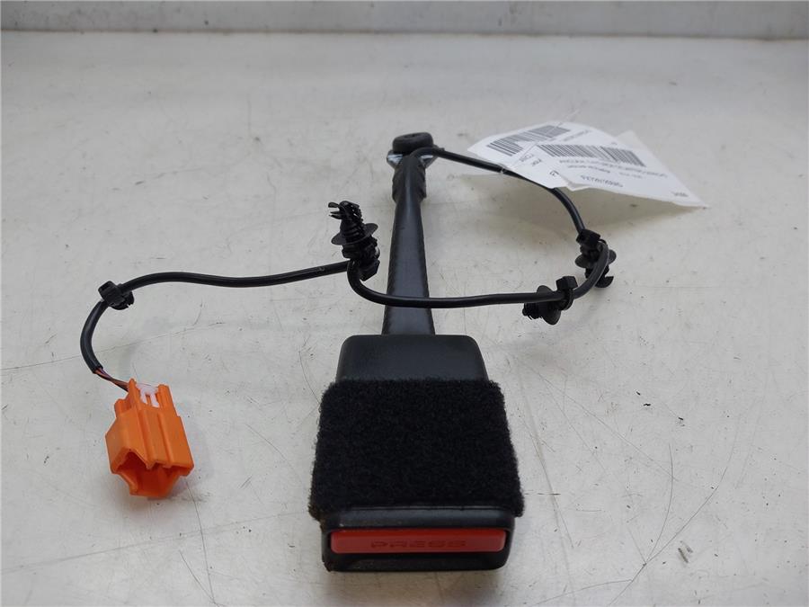 enganche cinturon delantero derecho jaguar xe prestige 204dta