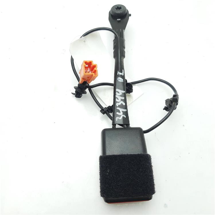 enganche cinturon delantero izquierdo jaguar xe prestige 204dta