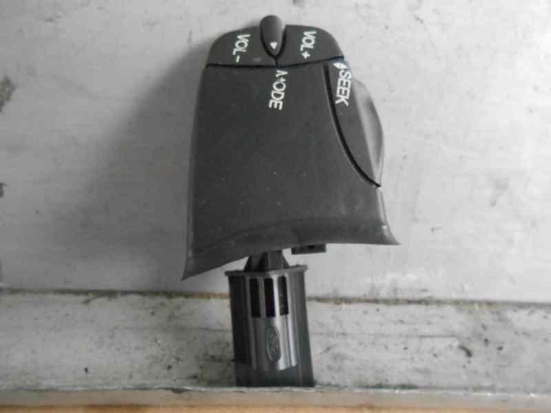 mando radio volante ford mondeo iii sedán (b4y) 2.0 tdci