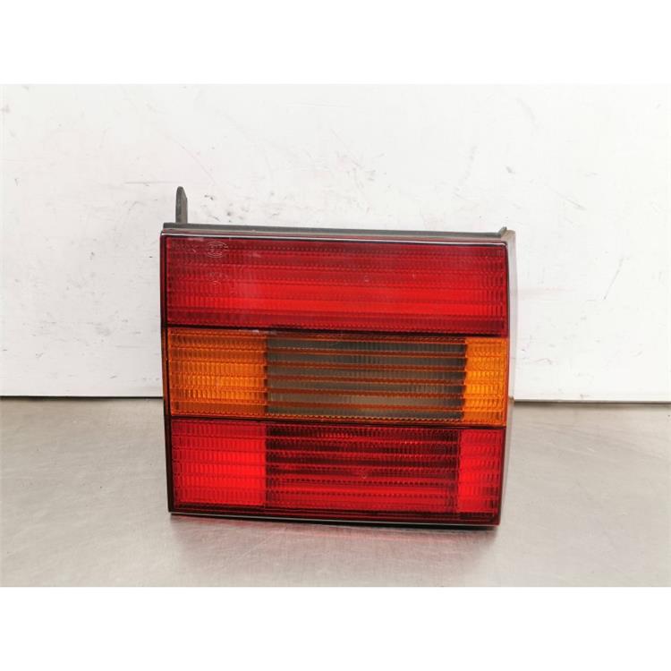 piloto trasero central izquierdo volkswagen passat berlina (3a2) gt 1z