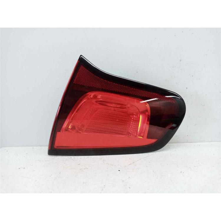 piloto trasero central izquierdo citroen c3 lx kft