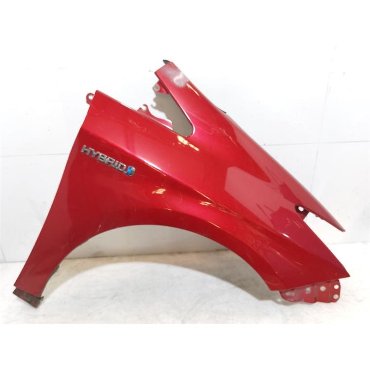 aleta delantera derecha toyota prius (_w3_) toyota prius (_w3_) 1.8 hybrid (zvw3_) 2zr-fxe