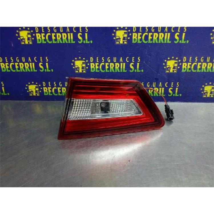 piloto trasero central derecho renault clio iv life k9kc612