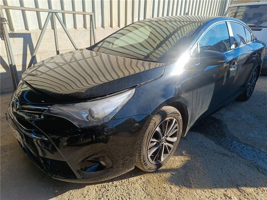 brazo suspension trasero izquierdo toyota avensis (t27) executive n47c20a