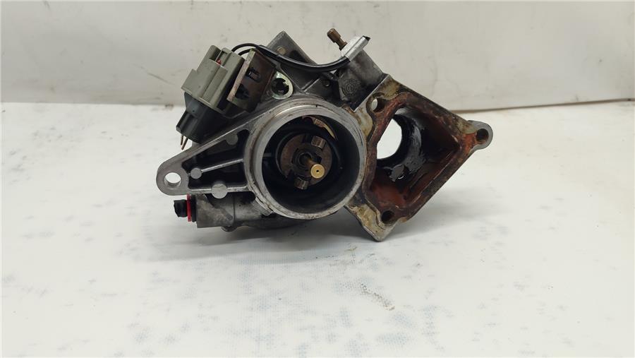 depresor freno / bomba vacio ford mondeo iii sedán (b4y) 2.0 16v tddi / tdci iii sedán (b4y) 2.0 16v tddi / tdci d6ba