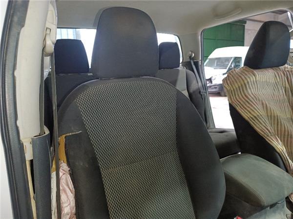asiento delantero derecho de nissan navara pick-up, año 2018