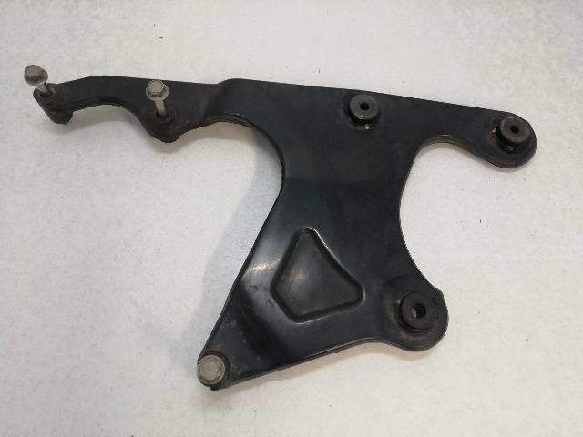 soporte escape suzuki burgman 250 j436