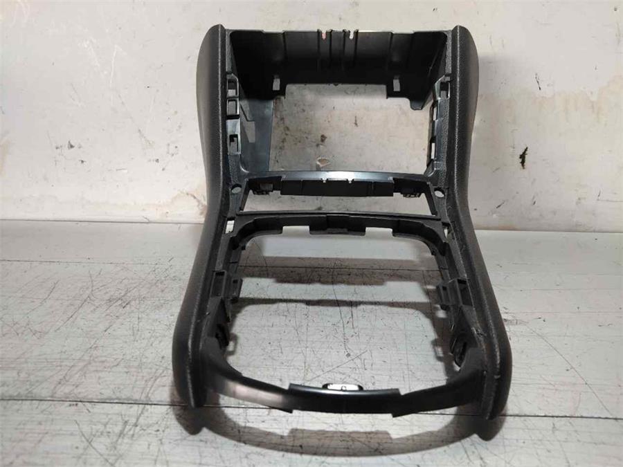 guanecido consola central opel astra