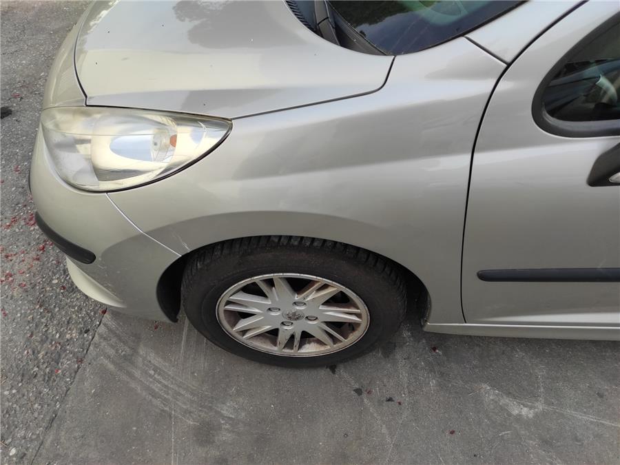 aleta delantera izquierda peugeot  