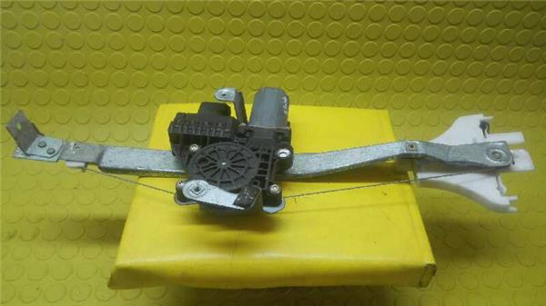 elevalunas electrico trasero izquierdo ford m