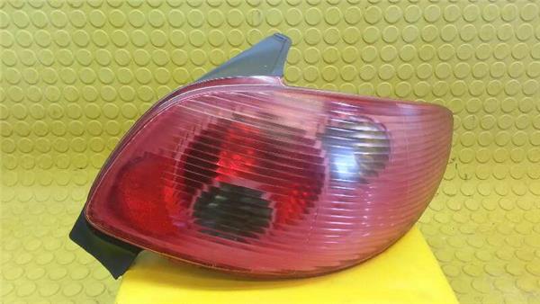 piloto trasero derecho peugeot 206 berlina 14