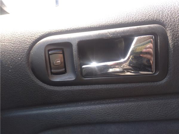 botonera puerta delantera derecha volkswagen