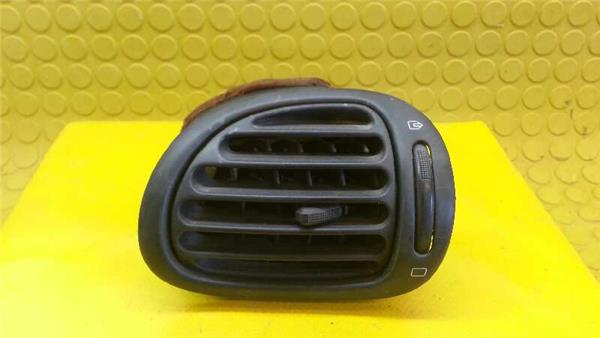 rejilla entrada de aire peugeot 206 berlina 1