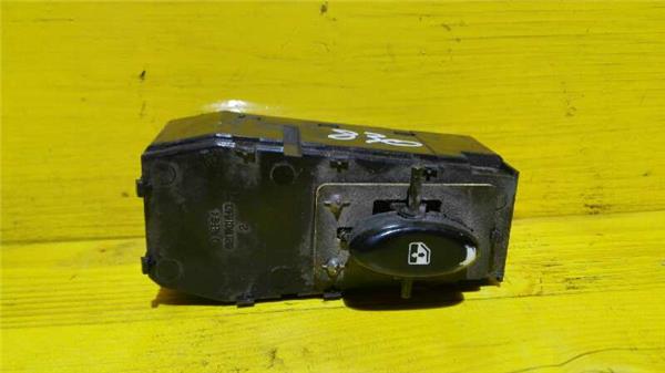 botonera puerta delantera derecha hyundai cou