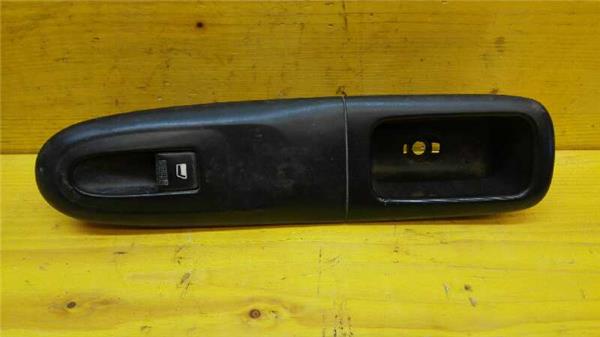 botonera puerta delantera derecha peugeot 406