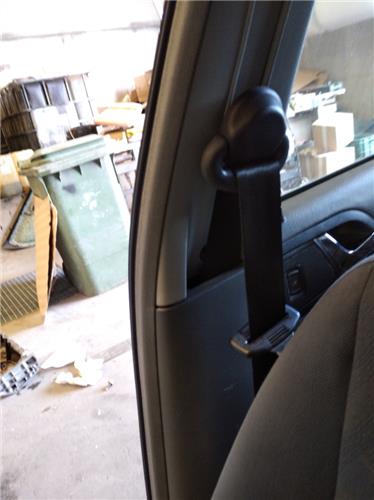 cinturon seguridad delantero derecho skoda oc