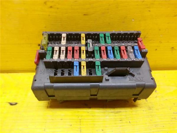 caja reles peugeot 406 berlina 21 turbodiesel