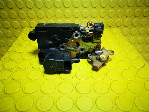 cerradura puerta delantera izquierda fiat bra