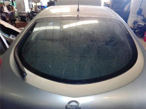 luna trasera nissan primera berlina 19 16v tu