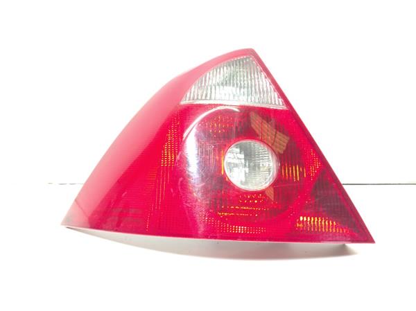 piloto trasero izquierdo ford mondeo berlina