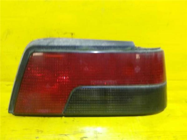 piloto trasero derecho peugeot 405 berlina 18