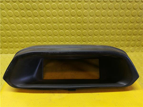 moldura puerta delantera derecha mitsubishi m