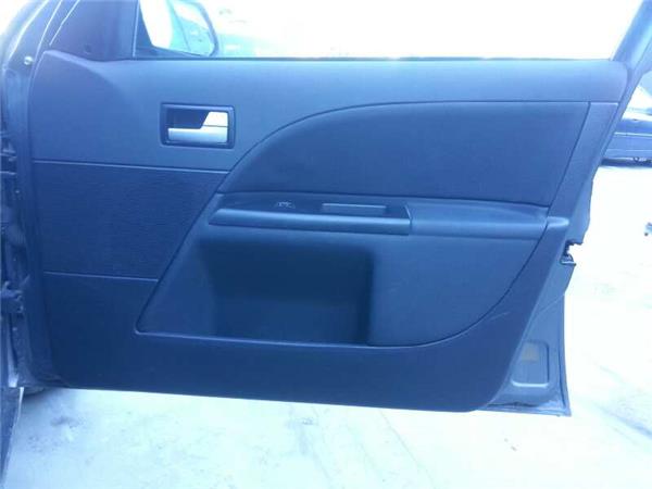 guarnecido puerta delantera derecha ford mond