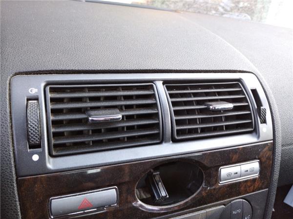 rejilla entrada de aire ford mondeo berlina g