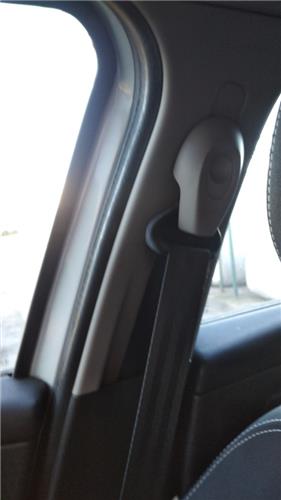 cinturon seguridad delantero derecho renault