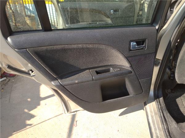 guarnecido puerta trasera izquierda ford mond