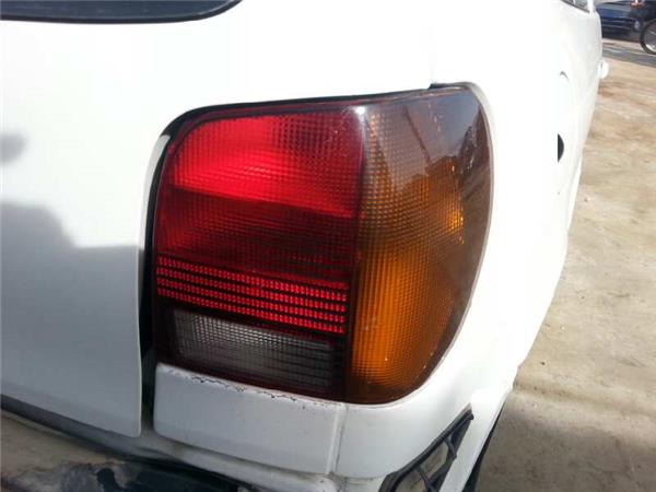 piloto trasero derecho volkswagen polo berlin