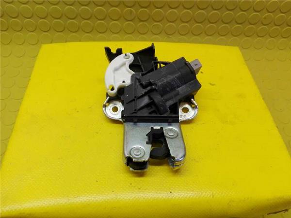 cerradura porton volkswagen passat berlina 16