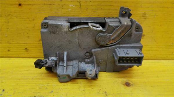 cerradura puerta delantera derecha peugeot 30
