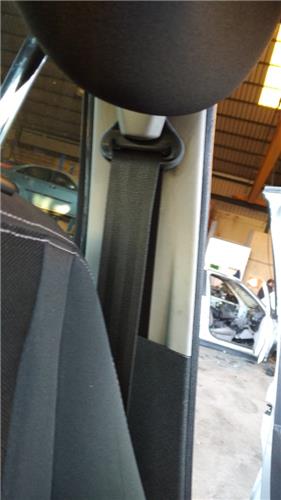 cinturon seguridad delantero izquierdo renaul