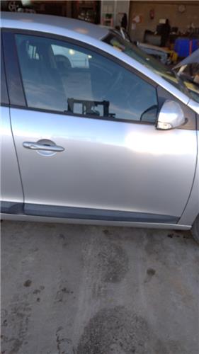 puerta delantera derecha renault megane iii b