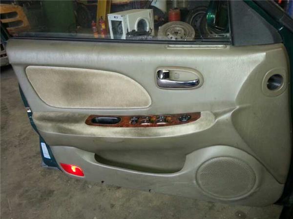 guarnecido puerta delantera izquierda hyundai
