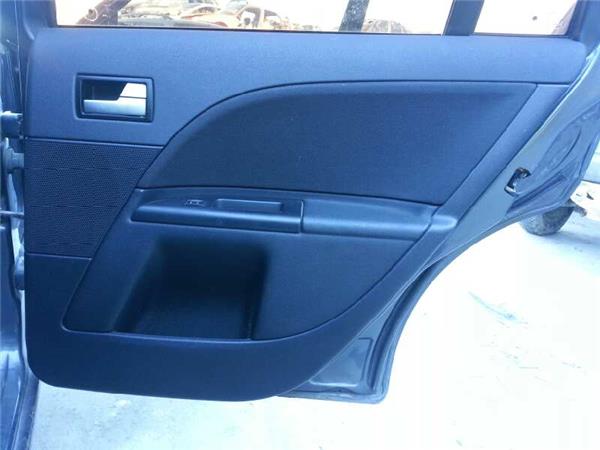 guarnecido puerta trasera derecha ford mondeo