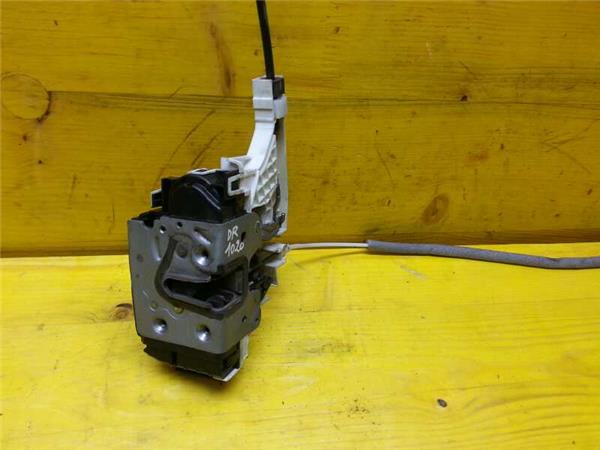 cerradura puerta delantera derecha volkswagen