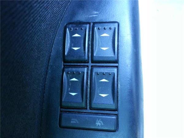 botonera puerta delantera izquierda ford mond