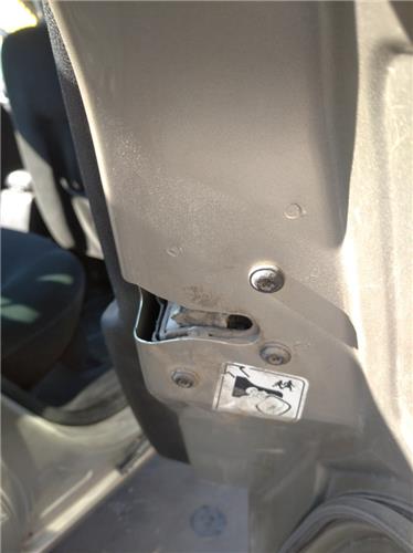 cerradura puerta trasera derecha ford mondeo